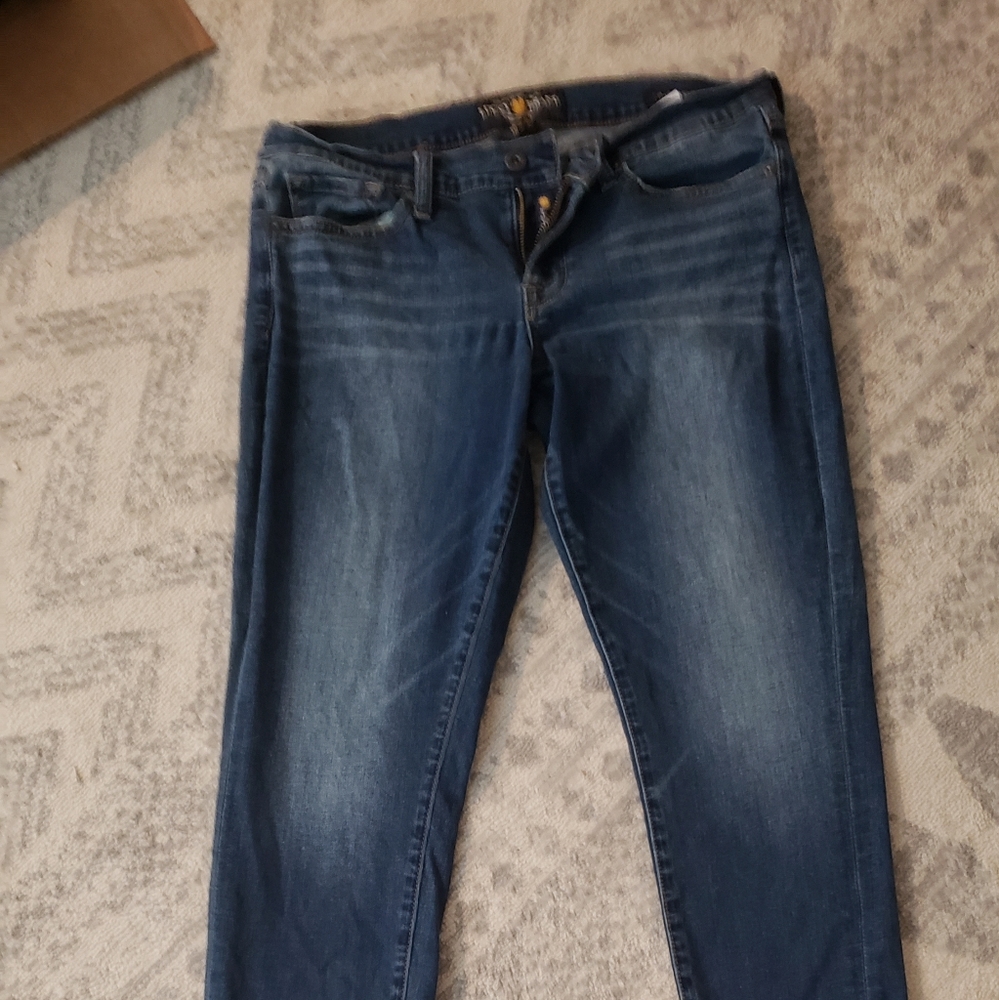 Lucky Brand Dark Wash Blue Jeans